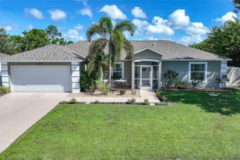 Casa en venta en Port Charlotte, Florida, 3 dormitorios, 149.39 m2 № 1346479 - foto 1