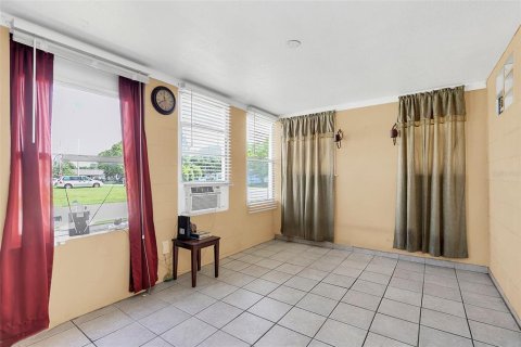 Villa ou maison à vendre à Saint Cloud, Floride: 2 chambres, 79.15 m2 № 1351118 - photo 12