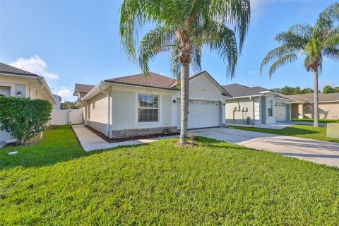 Villa ou maison à vendre à Land O' Lakes, Floride: 3 chambres, 122.91 m2 № 1347113 - photo 1