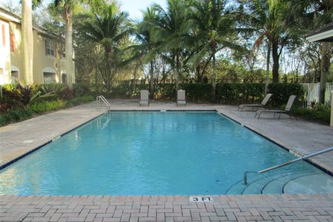 Townhouse in Plantation, Florida 3 bedrooms, 155.33 sq.m. № 976360 - photo 3