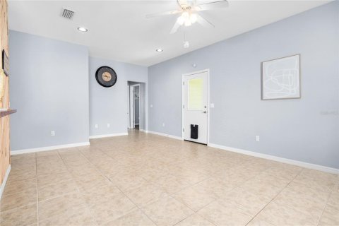 Casa en venta en Gainesville, Florida, 3 dormitorios, 148.18 m2 № 1339644 - foto 9