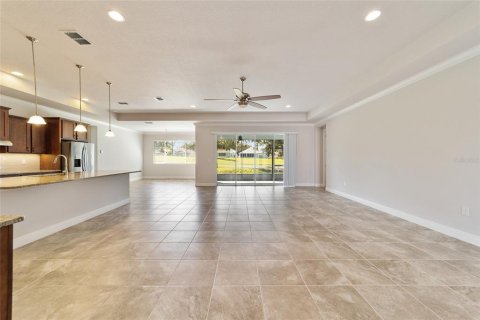 Casa en venta en Ocala, Florida, 3 dormitorios, 242.29 m2 № 1401829 - foto 12