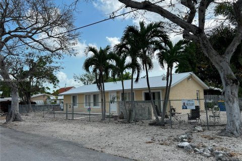 House in Tavernier, Florida 3 bedrooms, 137.03 sq.m. № 1228178 - photo 9