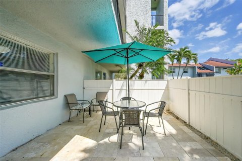 Condo in Delray Beach, Florida, 2 bedrooms  № 1099925 - photo 11