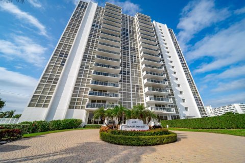 Condominio en venta en Fort Lauderdale, Florida, 2 dormitorios, 111.48 m2 № 1099972 - foto 9