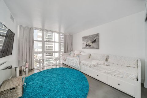 Copropriété à vendre à Fort Lauderdale, Floride: 2 chambres, 111.48 m2 № 1099972 - photo 15