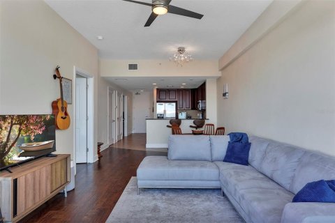 Condominio en venta en Orlando, Florida, 1 dormitorio, 92.62 m2 № 1088889 - foto 6