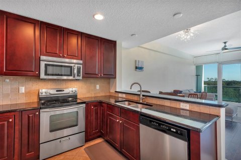Condominio en venta en Orlando, Florida, 1 dormitorio, 92.62 m2 № 1088889 - foto 4