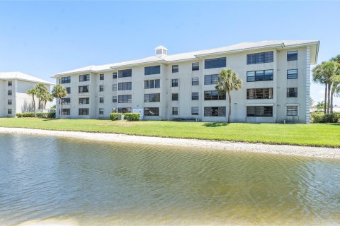 Copropriété à vendre à Boca Raton, Floride: 2 chambres, 128.67 m2 № 1187697 - photo 6