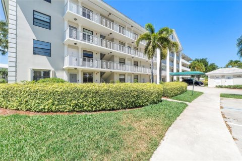 Copropriété à vendre à Boca Raton, Floride: 2 chambres, 128.67 m2 № 1187697 - photo 3