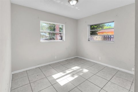 House in Fort Lauderdale, Florida 3 bedrooms, 113.34 sq.m. № 1187650 - photo 6