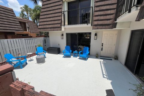 Townhouse in Jupiter, Florida 2 bedrooms, 110.37 sq.m. № 1178434 - photo 29