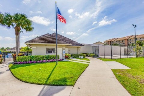 Touwnhouse à vendre à Jupiter, Floride: 2 chambres, 110.37 m2 № 1178434 - photo 4