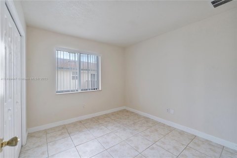 Condominio en venta en Lauderhill, Florida, 3 dormitorios, 125.42 m2 № 884218 - foto 13