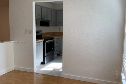 Condominio en venta en Davie, Florida, 2 dormitorios, 103.31 m2 № 749632 - foto 7