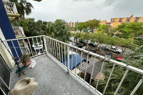 Купить кондоминиум в Майами, Флорида 1 спальня, 56.21м2, № 1077911 - фото 9