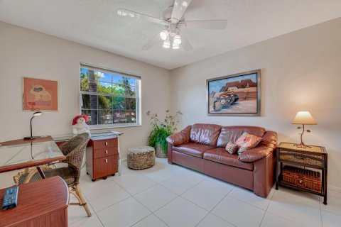 Condominio en venta en Boynton Beach, Florida, 2 dormitorios, 169.27 m2 № 1177322 - foto 25