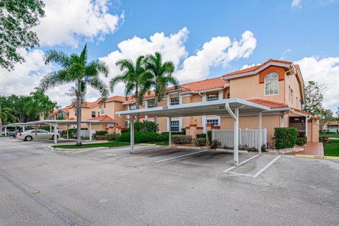 Condominio en venta en Boynton Beach, Florida, 2 dormitorios, 169.27 m2 № 1177322 - foto 11