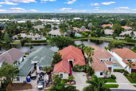 Villa ou maison à vendre à Wellington, Floride: 4 chambres, 281.87 m2 № 1177359 - photo 11