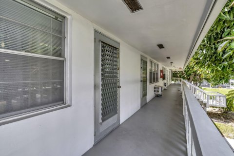 Condo in West Palm Beach, Florida, 1 bedroom  № 1098663 - photo 26