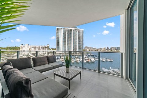 Condominio en venta en Aventura, Florida, 2 dormitorios, 135.54 m2 № 1225865 - foto 19