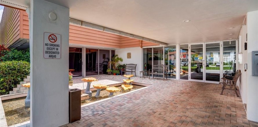 Condominio en Stuart, Florida, 2 dormitorios  № 1225838