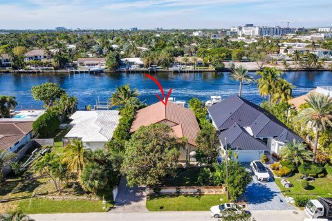 Villa ou maison à vendre à Pompano Beach, Floride: 3 chambres, 251.21 m2 № 880908 - photo 15