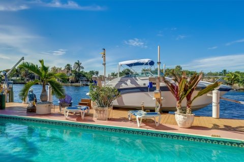 Villa ou maison à vendre à Pompano Beach, Floride: 3 chambres, 251.21 m2 № 880908 - photo 23