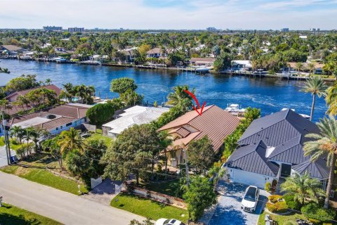 Villa ou maison à vendre à Pompano Beach, Floride: 3 chambres, 251.21 m2 № 880908 - photo 14
