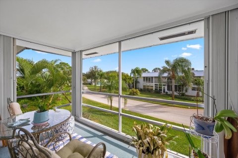 Condo in Stuart, Florida, 2 bedrooms  № 1003796 - photo 2