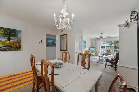 Condo in Stuart, Florida, 2 bedrooms  № 1003796 - photo 15