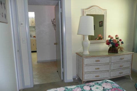 Condo in Jupiter, Florida, 2 bedrooms  № 606971 - photo 11