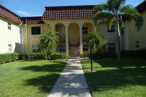 Condo in Jupiter, Florida, 2 bedrooms  № 606971 - photo 7