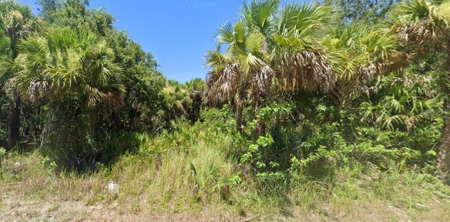 Land in North Port, Florida № 1250504