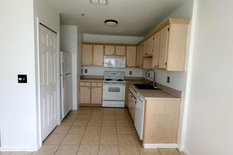 Condominio en alquiler en Jacksonville Beach, Florida, 1 dormitorio, 78.22 m2 № 801511 - foto 5