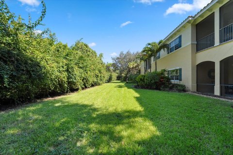 Condominio en venta en Palm Beach Gardens, Florida, 2 dormitorios, 222.59 m2 № 805672 - foto 21