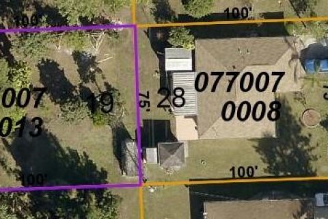 House in North Port, Florida 2 bedrooms, 117.8 sq.m. № 649123 - photo 2