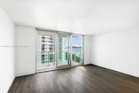 Studio in the Condo in Miami Beach, Florida  № 1410412 - photo 4