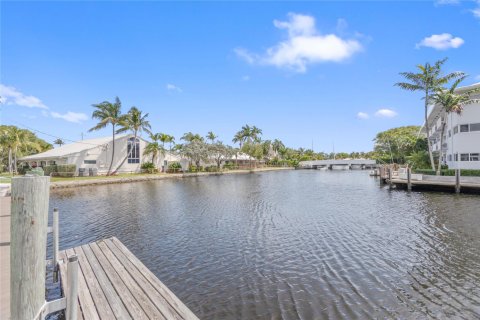 Villa ou maison à vendre à Fort Lauderdale, Floride: 3 chambres, 279.08 m2 № 1099987 - photo 14