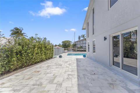 Casa en venta en Fort Lauderdale, Florida, 3 dormitorios, 279.08 m2 № 1099987 - foto 12