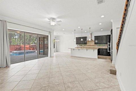 Casa en venta en Orlando, Florida, 5 dormitorios, 393.07 m2 № 1252094 - foto 15