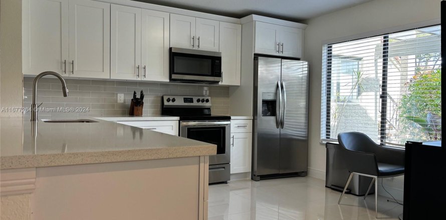 Condo à Boynton Beach, Floride, 2 chambres  № 1404211