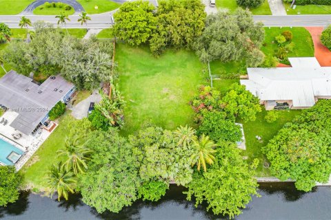 Terreno en venta en Miami, Florida № 1429710 - foto 1