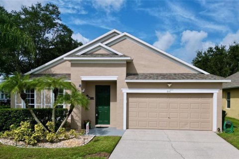 House in Cocoa, Florida 3 bedrooms, 181.81 sq.m. № 1371459 - photo 3