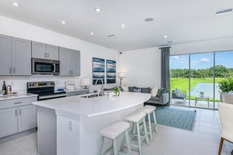 Adosado en venta en Edgewater, Florida, 3 dormitorios, 127.55 m2 № 1371495 - foto 5