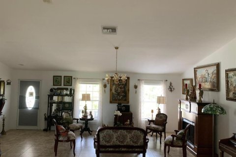 Casa en venta en Lehigh Acres, Florida, 3 dormitorios, 195.75 m2 № 591303 - foto 12
