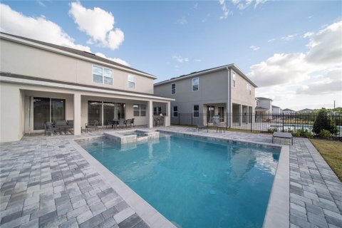 Villa ou maison à vendre à Kissimmee, Floride: 8 chambres, 335.28 m2 № 1254326 - photo 3