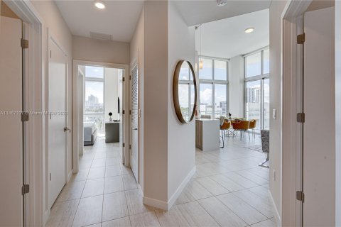 Copropriété à vendre à Miami, Floride: 2 chambres, 97.36 m2 № 730366 - photo 21