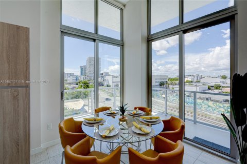 Copropriété à vendre à Miami, Floride: 2 chambres, 97.36 m2 № 730366 - photo 12