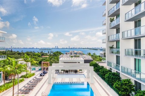 Condominio en venta en Miami, Florida, 2 dormitorios, 97.36 m2 № 730366 - foto 26